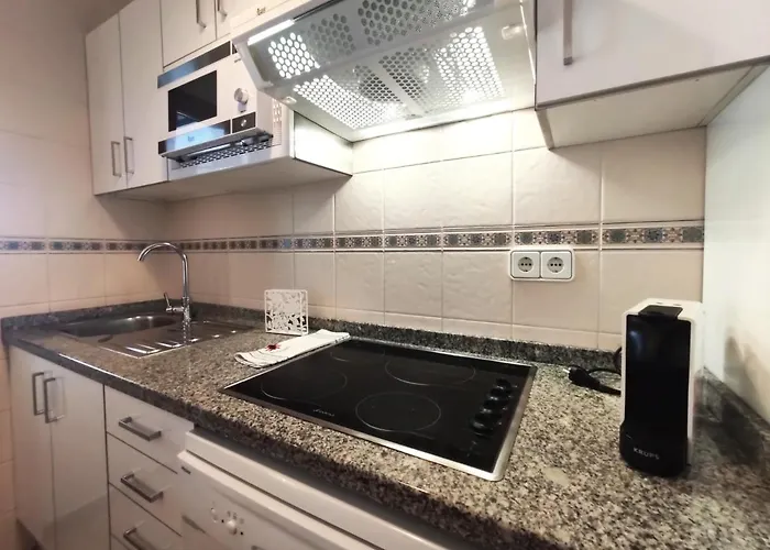 21 فيلة تياس